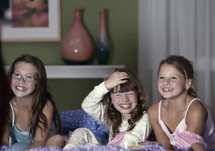 Happy activities for aunts and kids like reading a personalized book from Hooray Heroes.