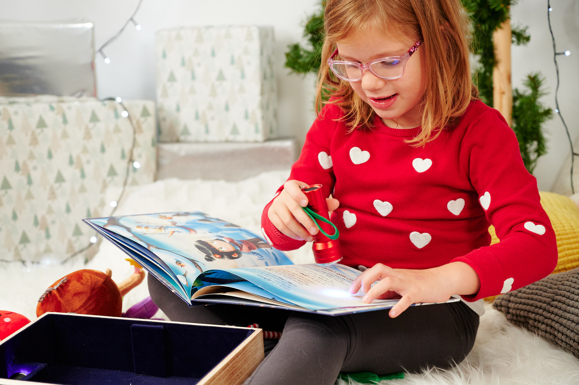 The best personalized Christmas books for 3 year-old kids are here.